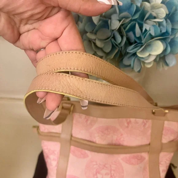 Versace Pink and Tan Tote Bag with Medusa Logo - Picture 6 of 12